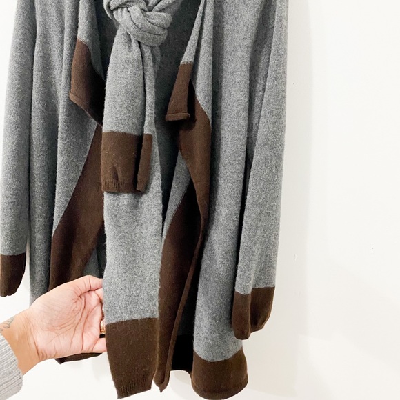 Ralph Lauren Cardigan with attached Scarf - Picture 2 of 5